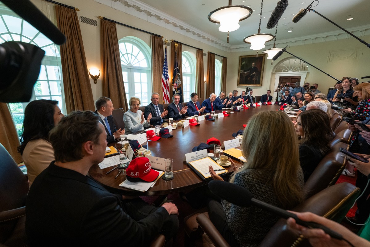 President Donald Trump holds a Cabinet meeting, Wednesday, April 30, 2025, in the Cabinet Room. (Official White House Photo by Molly Riley)
