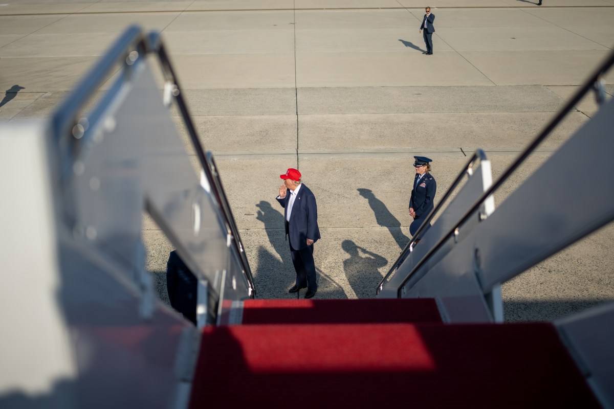 President Donald Trump disembarks Marine One at Joint Base Andrews, Maryland on Tuesday, July 1, 2025, and boards Air Force One en route to Dade-Collier Training and Transition Airport in Ochopee, Florida. (Official White House Photo by Daniel Torok)