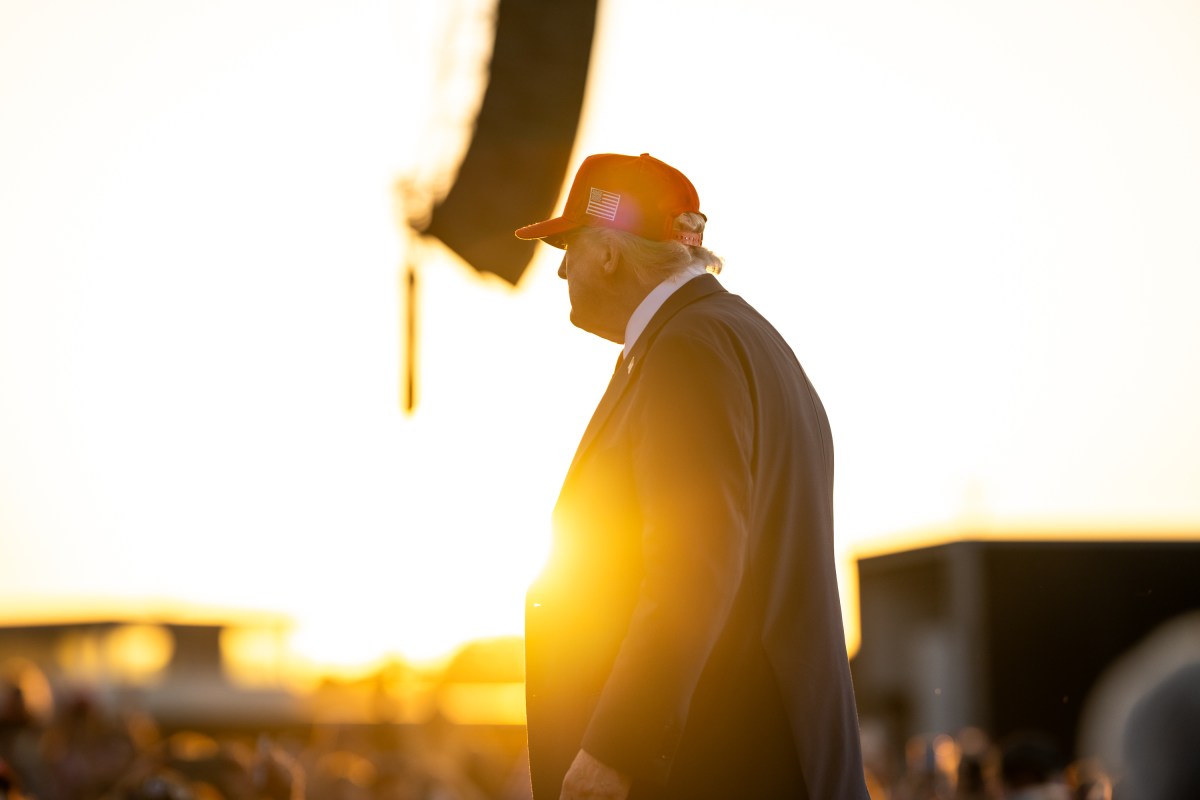 President Donald Trump thanks the crowd after remarks at the Salute to America Celebration, Thursday, July 3, 2025, at the Iowa State Fairgrounds in Des Moines, Iowa. (Official White House Photo by Daniel Torok)