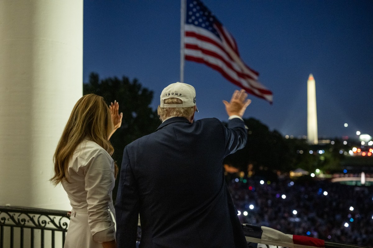 President Donald Trump and First Lady Melanie Trump view a 4th of July fireworks display over the National Mall from the Blue Room Balcony, Friday, July 4, 2025. (Official White House Photo by Daniel Torok)