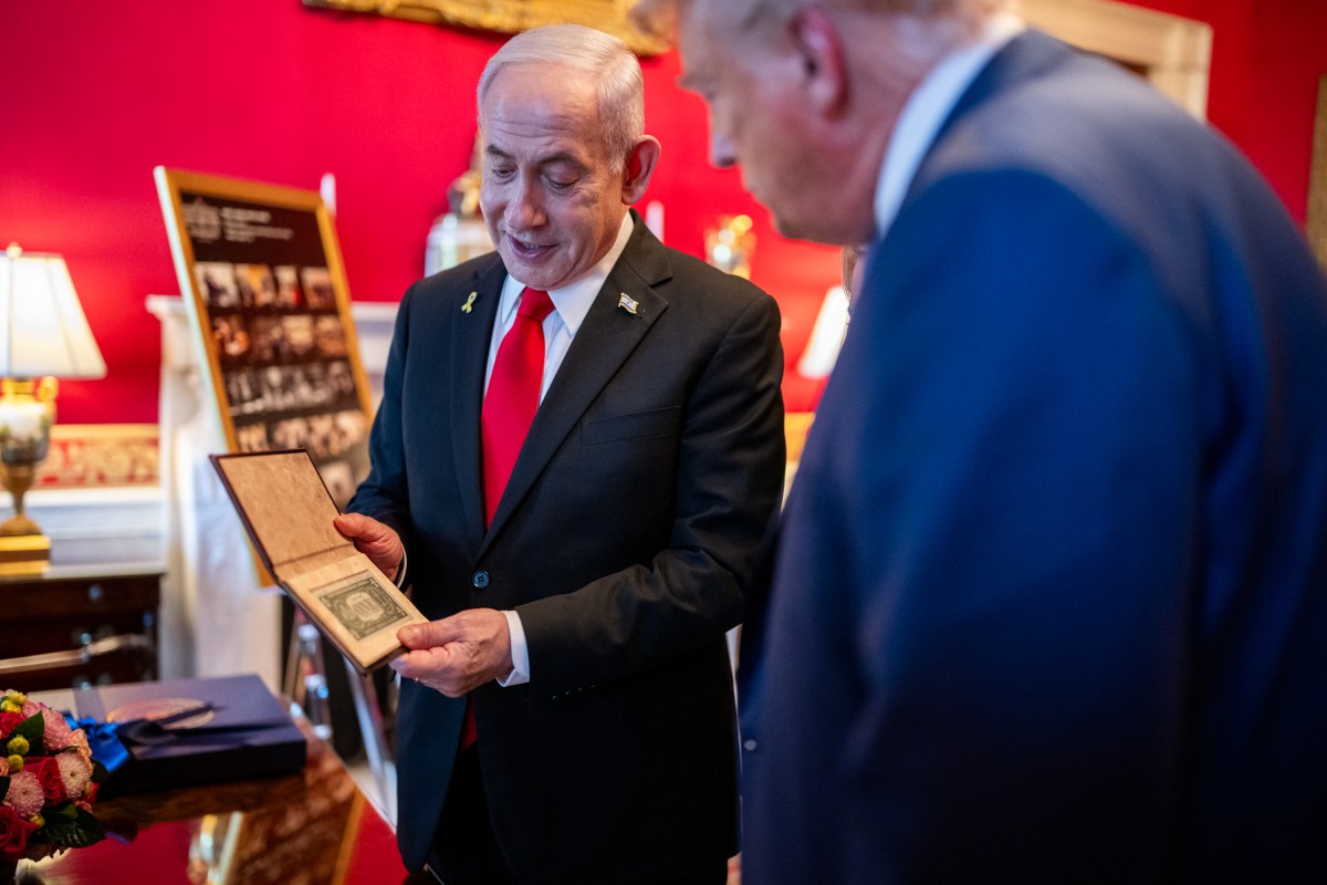 President Donald Trump and Israeli Prime Minister Benjamin Netanyahu speak in the Red Room before a dinner, Monday, July 7, 2025, at the White House. (Official White House Photo by Daniel Torok)