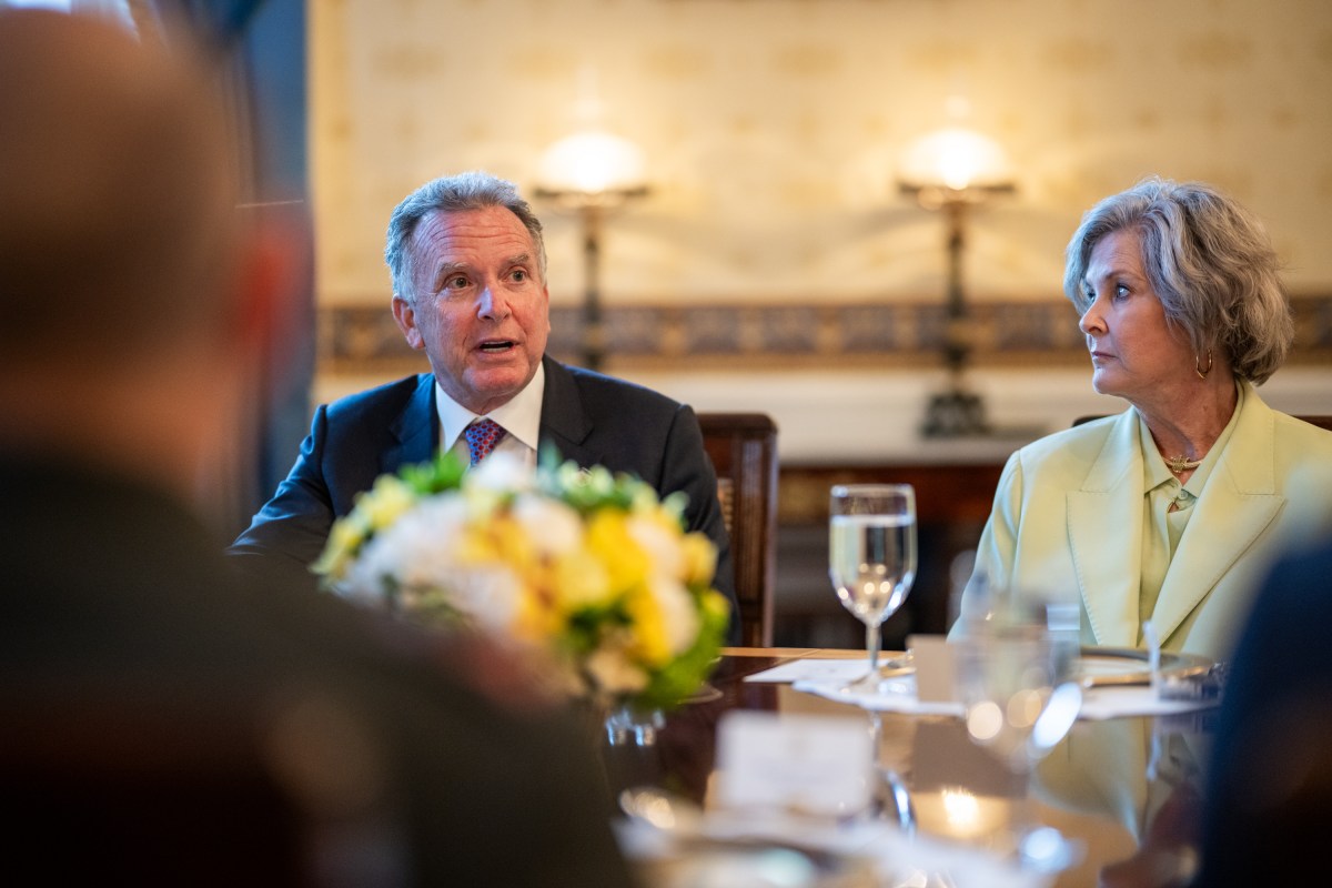 Middle East Envoy Steve Witkoff speaks to members of the press during President Donald Trump’s bilateral dinner for Israeli Prime Minister Benjamin Netanyahu, Monday, July 7, 2025, in the Blue Room. (Official White House Photo by Daniel Torok)