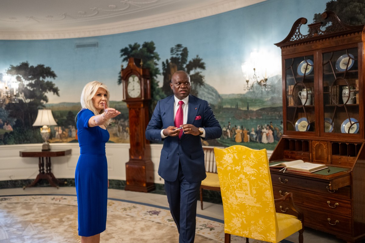 President Brice Clotaire Oligui Nguema of Gabon signs the guest book in the Diplomatic Reception Room in the White House, Wednesday, July 9, 2025, before attending a multilateral luncheon with President Donald Trump and other African leaders. (Official White House Photo by Molly Riley)