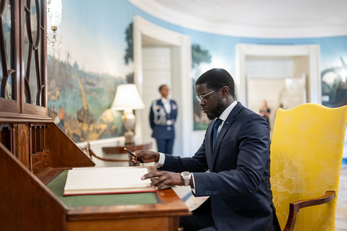 President Bassirou Diomaye Faye of Senegal signs the guest book in the Diplomatic Reception Room of the White House, Wednesday, July 9, 2025, before attending a multilateral luncheon with President Donald Trump and other African leaders. (Official White House Photo by Molly Riley)