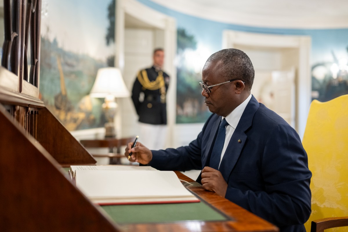 President Umaro Sissoco Embalo of Guinea-Bissau signs the guest book in the Diplomatic Reception Room of the White House, Wednesday, July 9, 2025, before attending a multilateral luncheon with President Donald Trump and other African leaders. (Official White House Photo by Molly Riley)