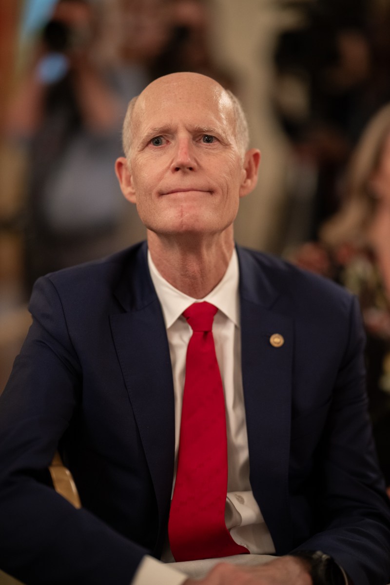 President Donald Trump delivers remarks at a dinner for GOP Senators, Friday, July 18, 2025, in the State Dining Room of the White House. (Official White House Photo by Daniel Torok)