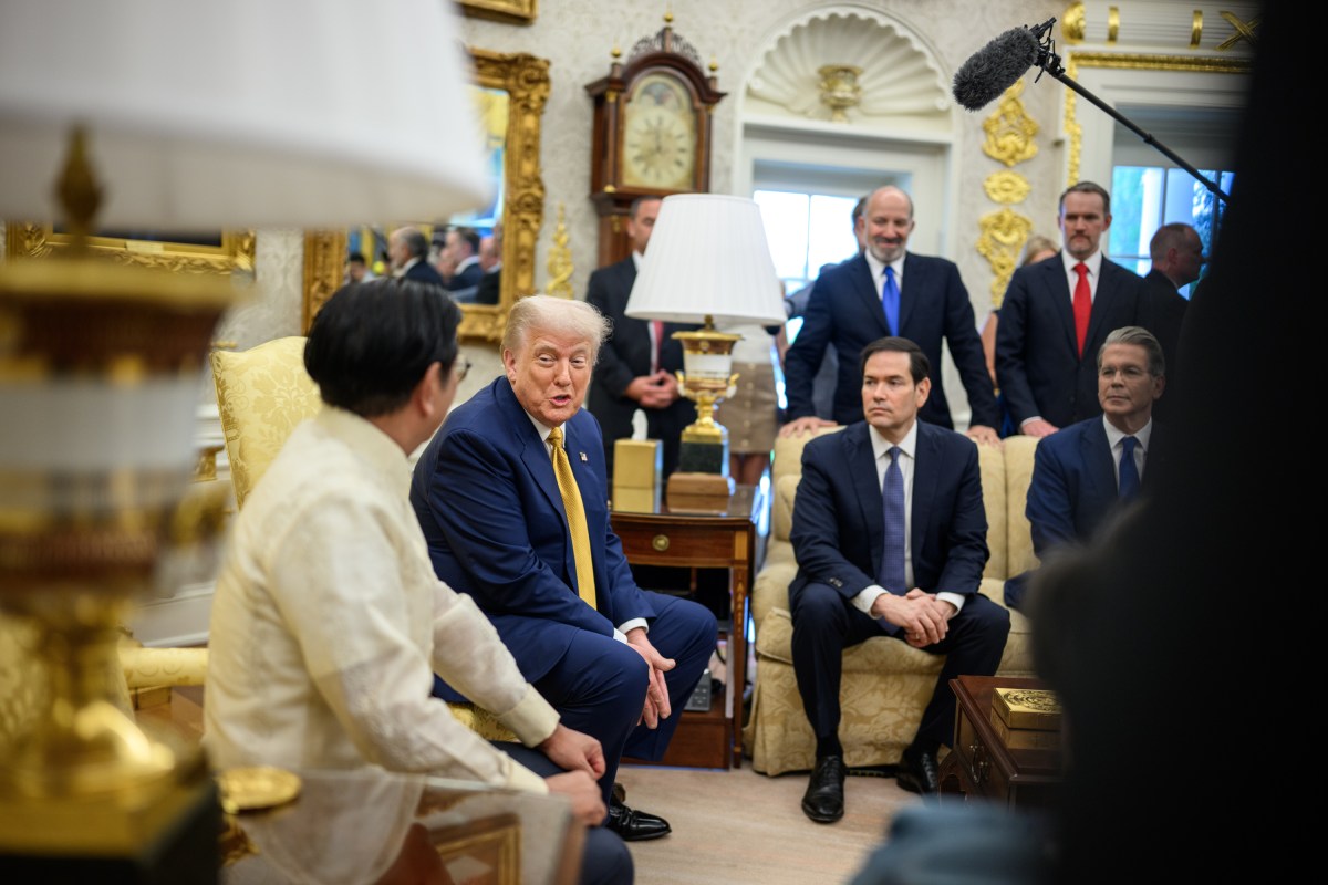President Donald Trump and President Ferdinand Marcos Jr. of the Philippines participate in a bilateral meeting, Tuesday, July 22, 2025, in the Oval Office. (Official White House Photo by Daniel Torok)