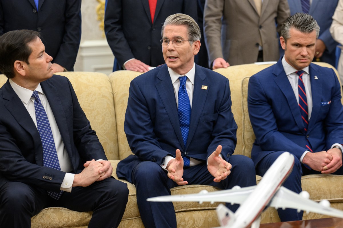 Secretary of the Treasury Scott Bessent speaks to President Donald Trump during a bilateral meeting with President Ferdinand Marcos Jr. of the Philippines, Tuesday, July 22, 2025, in the Oval Office. (Official White House Photo by Daniel Torok)