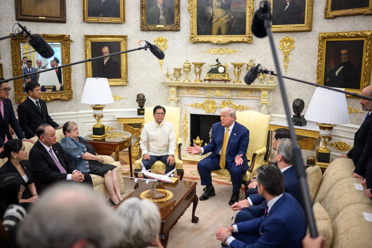 President Donald Trump and President Ferdinand Marcos Jr. of the Philippines participate in a bilateral meeting, Tuesday, July 22, 2025, in the Oval Office. (Official White House Photo by Daniel Torok)