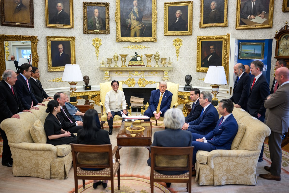 President Donald Trump and President Ferdinand Marcos Jr. of the Philippines participate in a bilateral meeting, Tuesday, July 22, 2025, in the Oval Office. (Official White House Photo by Daniel Torok)