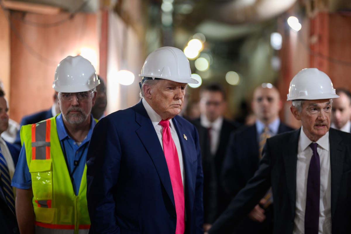 President Donald Trump tours the Federal Reserve alongside Fed Chair Jerome Powell and Sen. Tim Scott (R-SC), Thursday, July 24, 2025. (Official White House Photo by Daniel Torok)