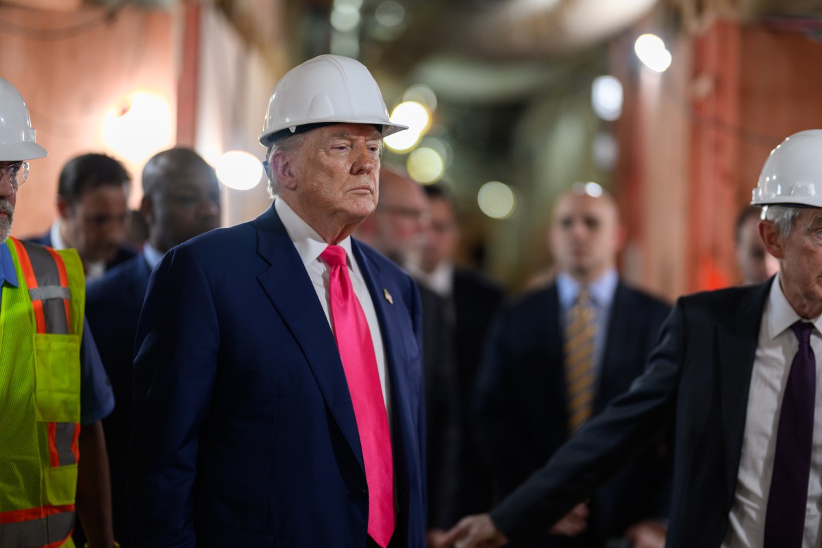 President Donald Trump tours the Federal Reserve alongside Fed Chair Jerome Powell and Sen. Tim Scott (R-SC), Thursday, July 24, 2025. (Official White House Photo by Daniel Torok)