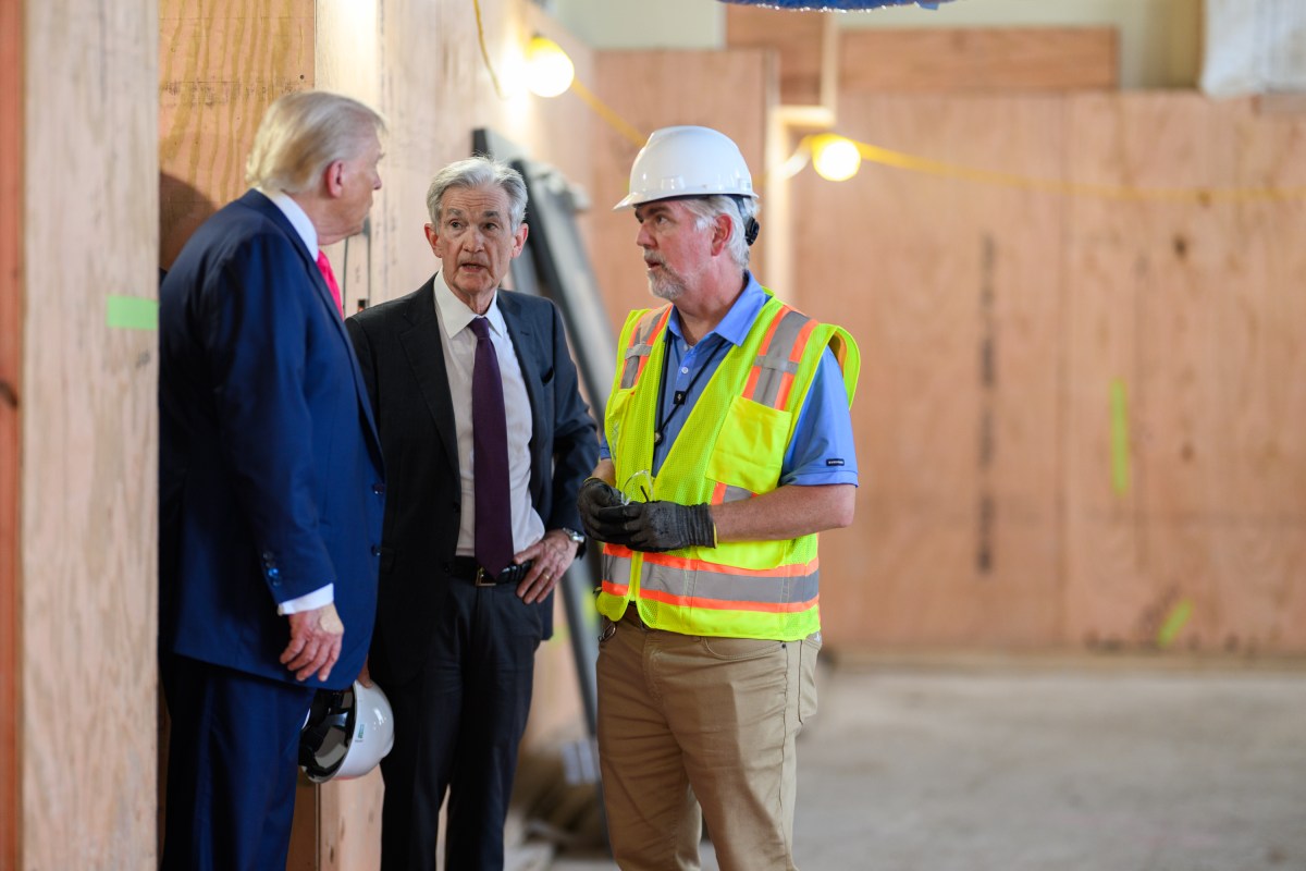 President Donald Trump tours the Federal Reserve alongside Fed Chair Jerome Powell and Sen. Tim Scott (R-SC), Thursday, July 24, 2025. (Official White House Photo by Daniel Torok)