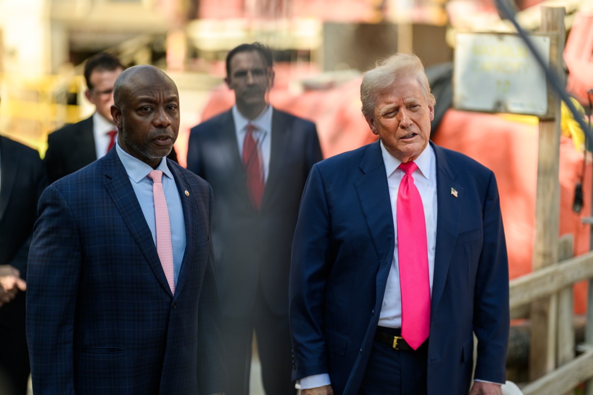 President Donald Trump speaks to members of the press after a tour of the Federal Reserve in Washington, D.C., Thursday, July 24, 2025. (Official White House Photo by Daniel Torok)