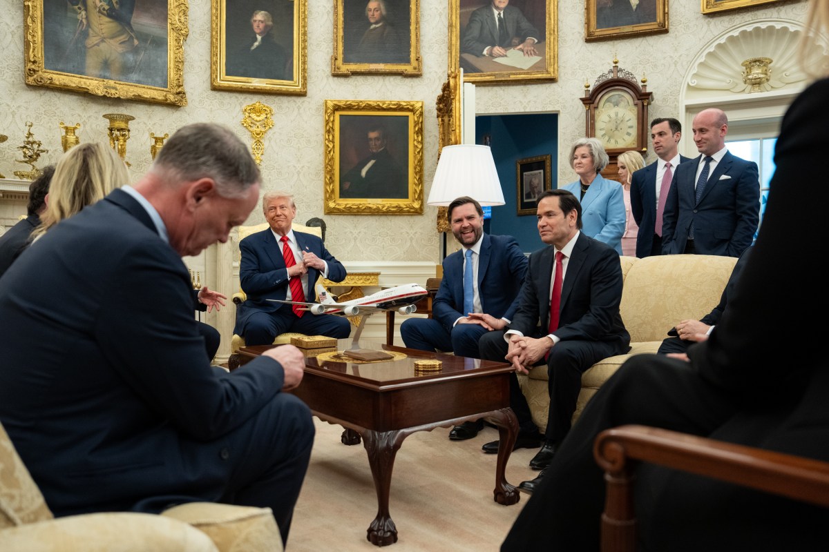 President Donald Trump meets with Canadian Prime Minister Mark Carney, Tuesday, May 6, 2025, in the Oval Office. Vice President JD Vance attends. (Official White House Photo by Emily J. Higgins)