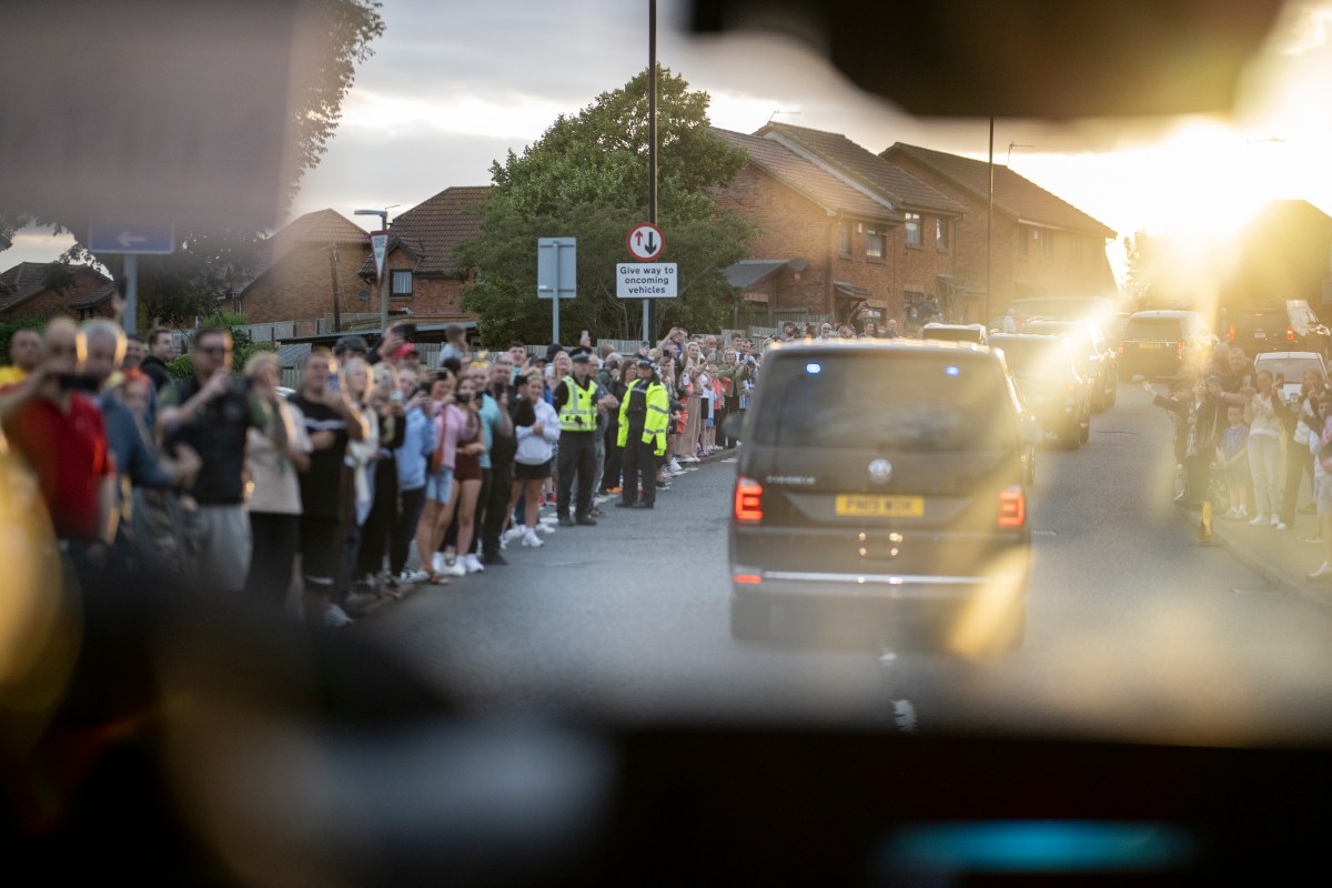 President Donald J. Trump motorcades from Prestwick Airport, en route to Trump Turnberry, Friday, July 25, 2025, in Glasgow, Scotland. (Official White House Photo by Daniel Torok)