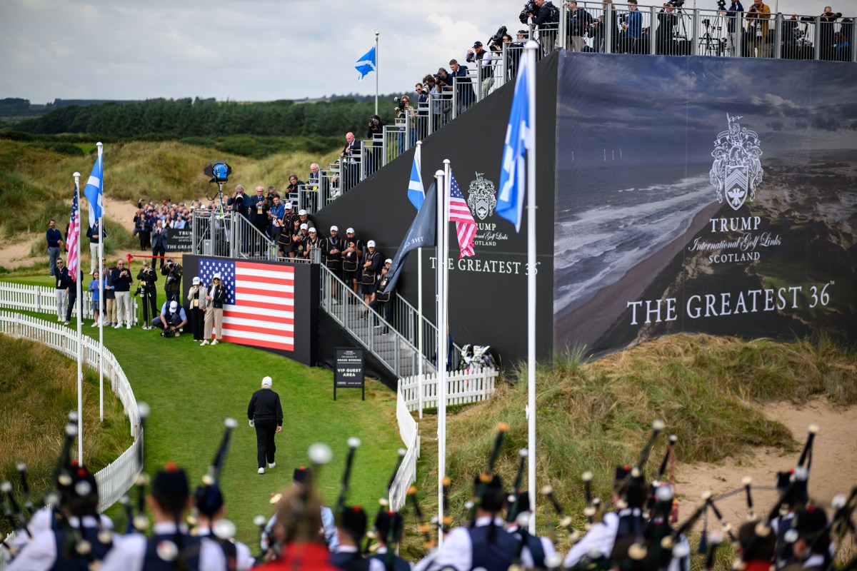 President Donald Trump participates in the grand opening ceremony of Trump International Golf Links Aberdeen, Tuesday, July 29, 2025, in Aberdeen, Scotland. (Official White House Photo by Daniel Torok)