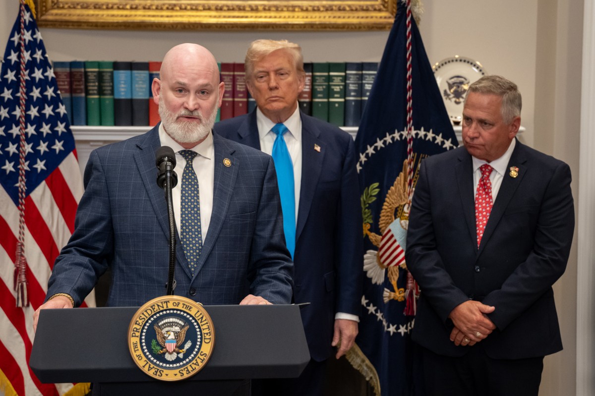 President Donal Trump signs the VA Home Loan Program Reform Act, Wednesday, July 30, 2025, in the Roosevelt Room. (Official White House Photo by Joyce N. Boghosian)