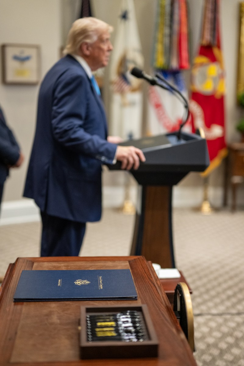 President Donal Trump signs the VA Home Loan Program Reform Act, Wednesday, July 30, 2025, in the Roosevelt Room. (Official White House Photo by Molly Riley)