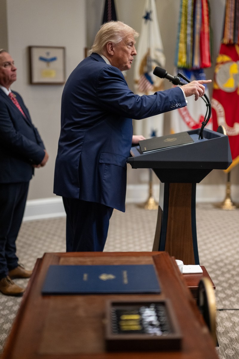 President Donal Trump signs the VA Home Loan Program Reform Act, Wednesday, July 30, 2025, in the Roosevelt Room. (Official White House Photo by Molly Riley)