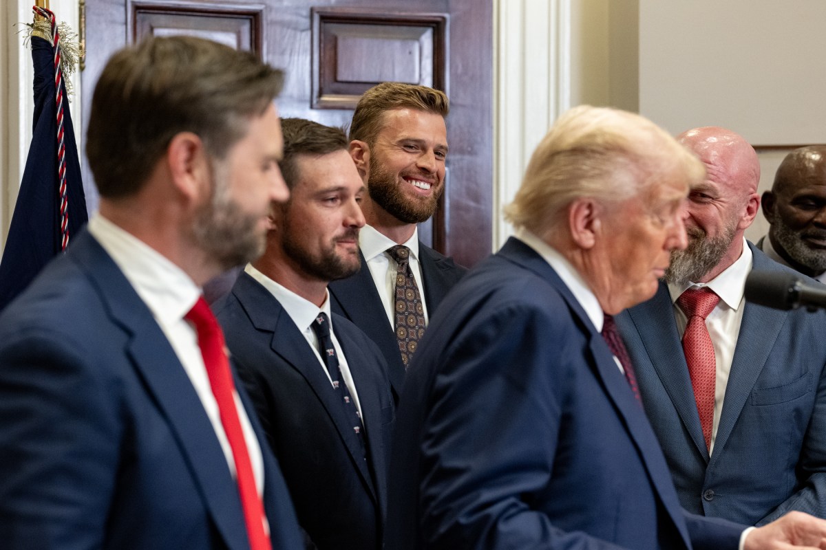 President Donald Trump makes a Sports Council announcement with members of the Sports Council, Thursday, July 31, 2025, in the Roosevelt Room of the White House. (Official White House Photo by Daniel Torok)