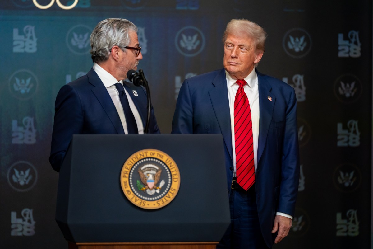 President Donald Trump signs an executive order creating a task force for the 2028 Los Angeles Olympics, Tuesday, August 5, 2025, in the South Court Auditorium of the Eisenhower Executive Office Building at the White House. Vice President JD Vance attends. (Official White House Photo by Emily J. Higgins.)