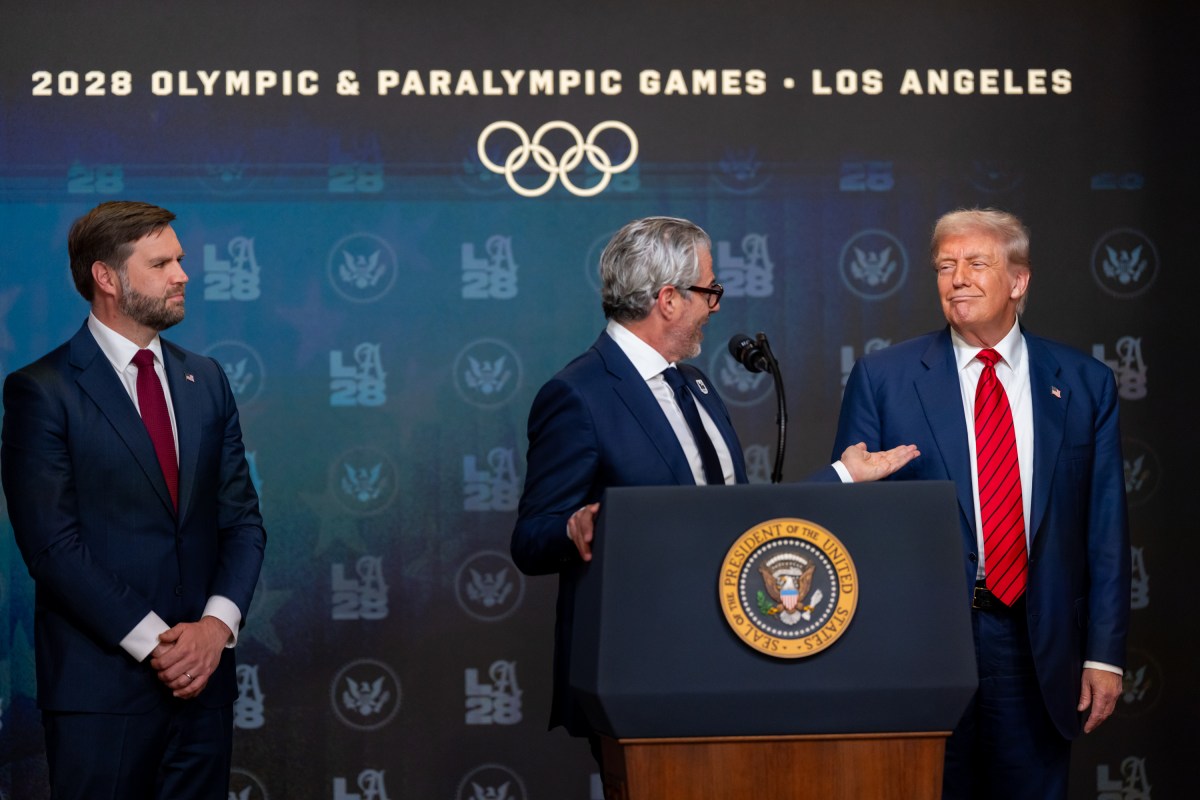 President Donald Trump signs an executive order creating a task force for the 2028 Los Angeles Olympics, Tuesday, August 5, 2025, in the South Court Auditorium of the Eisenhower Executive Office Building at the White House. Vice President JD Vance attends. (Official White House Photo by Emily J. Higgins.)