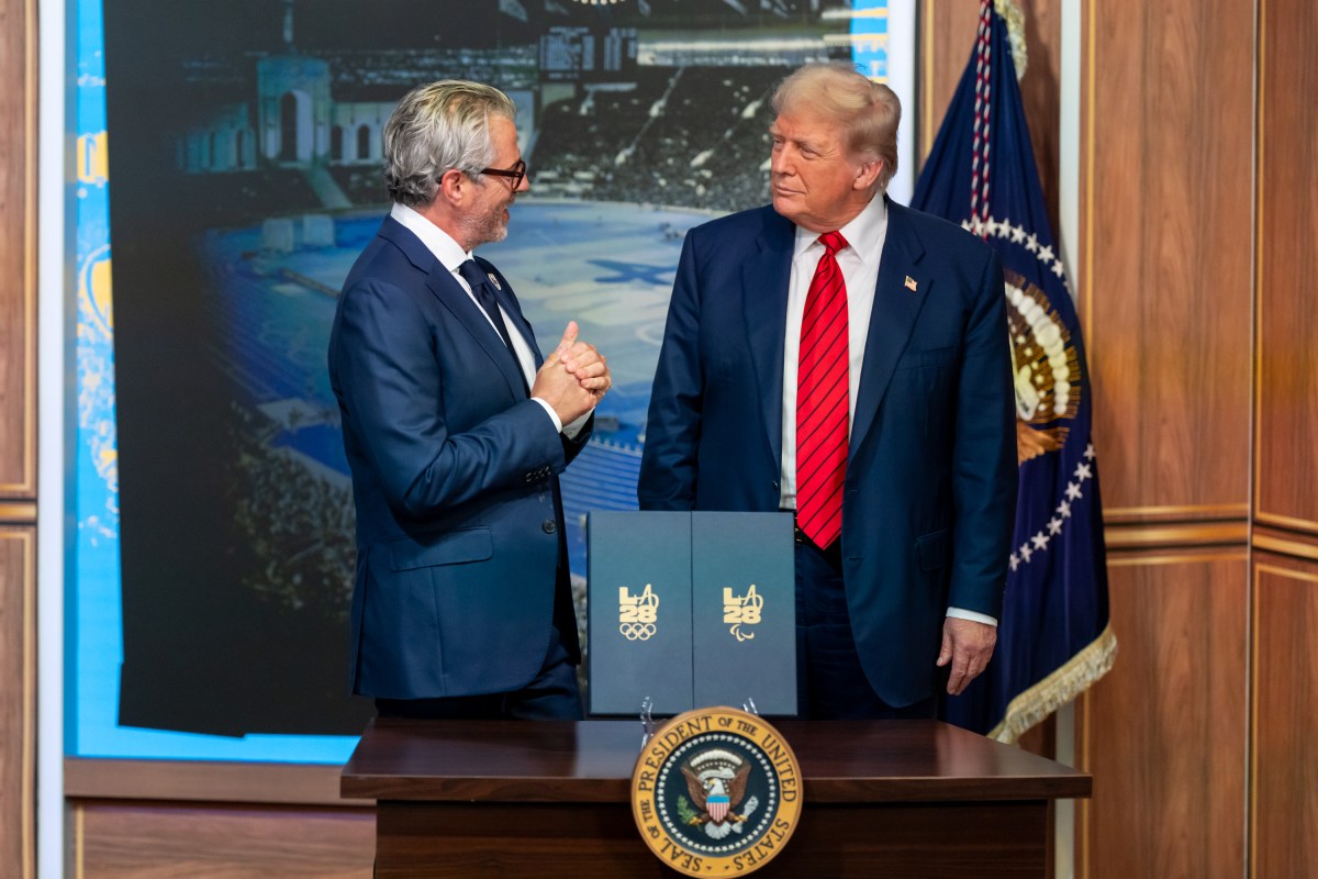 President Donald Trump signs an executive order creating a task force for the 2028 Los Angeles Olympics, Tuesday, August 5, 2025, in the South Court Auditorium of the Eisenhower Executive Office Building at the White House. Vice President JD Vance attends. (Official White House Photo by Emily J. Higgins.)