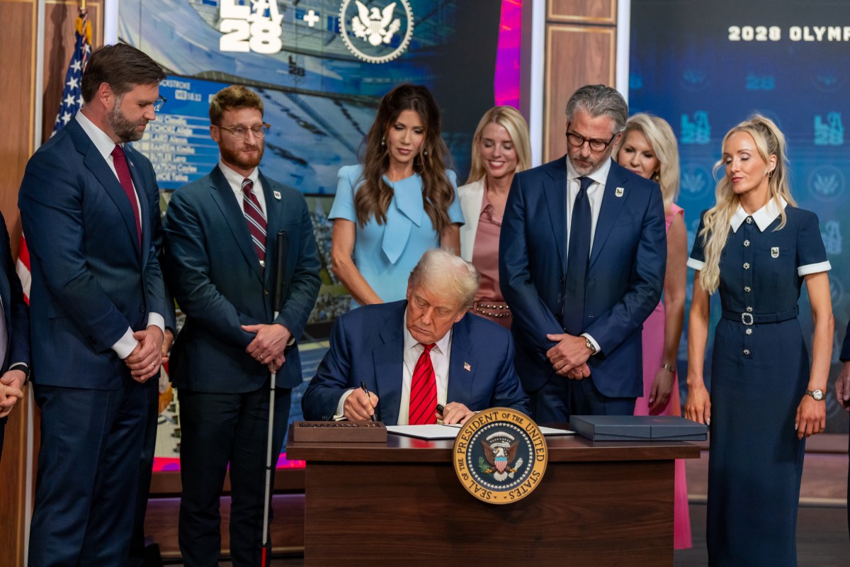 President Donald Trump signs an executive order creating a task force for the 2028 Los Angeles Olympics, Tuesday, August 5, 2025, in the South Court Auditorium of the Eisenhower Executive Office Building at the White House. Vice President JD Vance attends. (Official White House Photo by Emily J. Higgins.)
