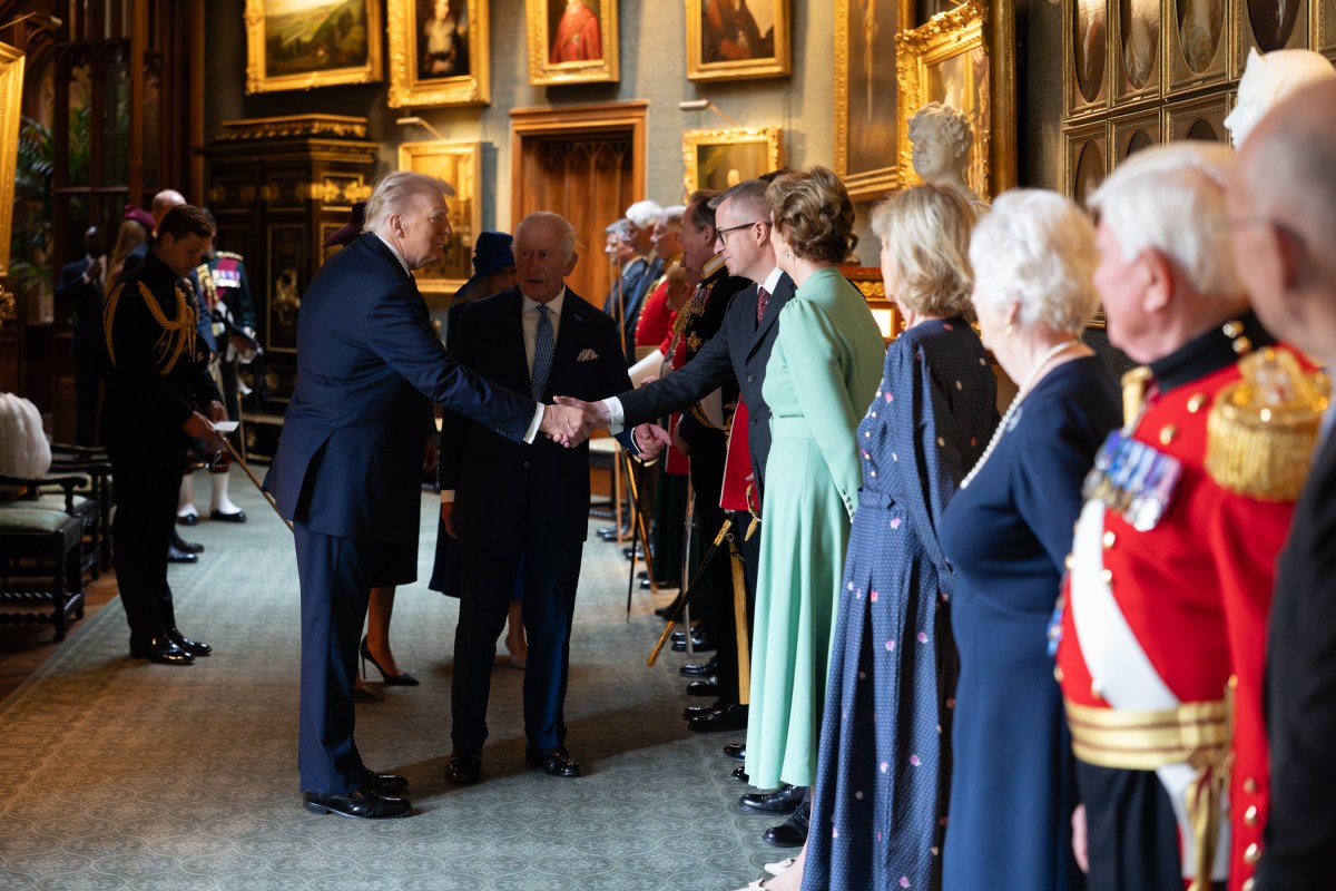 President Donald Trump and First Lady Melania Trump participate in a reception before a luncheon with King Charles III and Queen Green Drawing Room at Windsor Castle in Windsor, England on Wednesday, September 17, 2025. (Official White House Photo by Andrea Hanks)