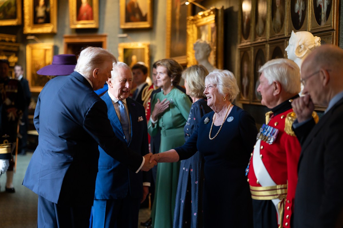 President Donald Trump and First Lady Melania Trump participate in a reception before a luncheon with King Charles III and Queen Green Drawing Room at Windsor Castle in Windsor, England on Wednesday, September 17, 2025. (Official White House Photo by Andrea Hanks)