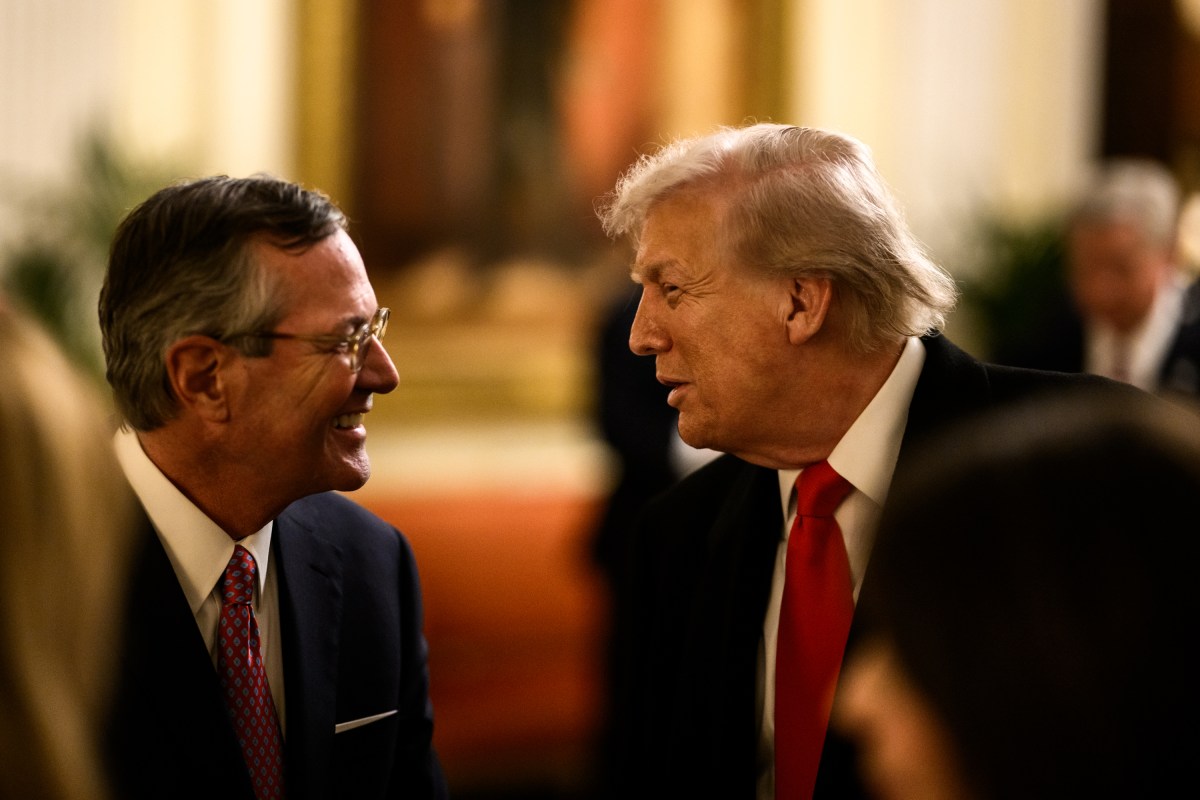 President Donald Trump speaks with Ambassador to the Court of St. James’s Warren Stephens at Winfield House in London, England on Tuesday, September 16, 2025. (Official White House Photo by Daniel Torok)