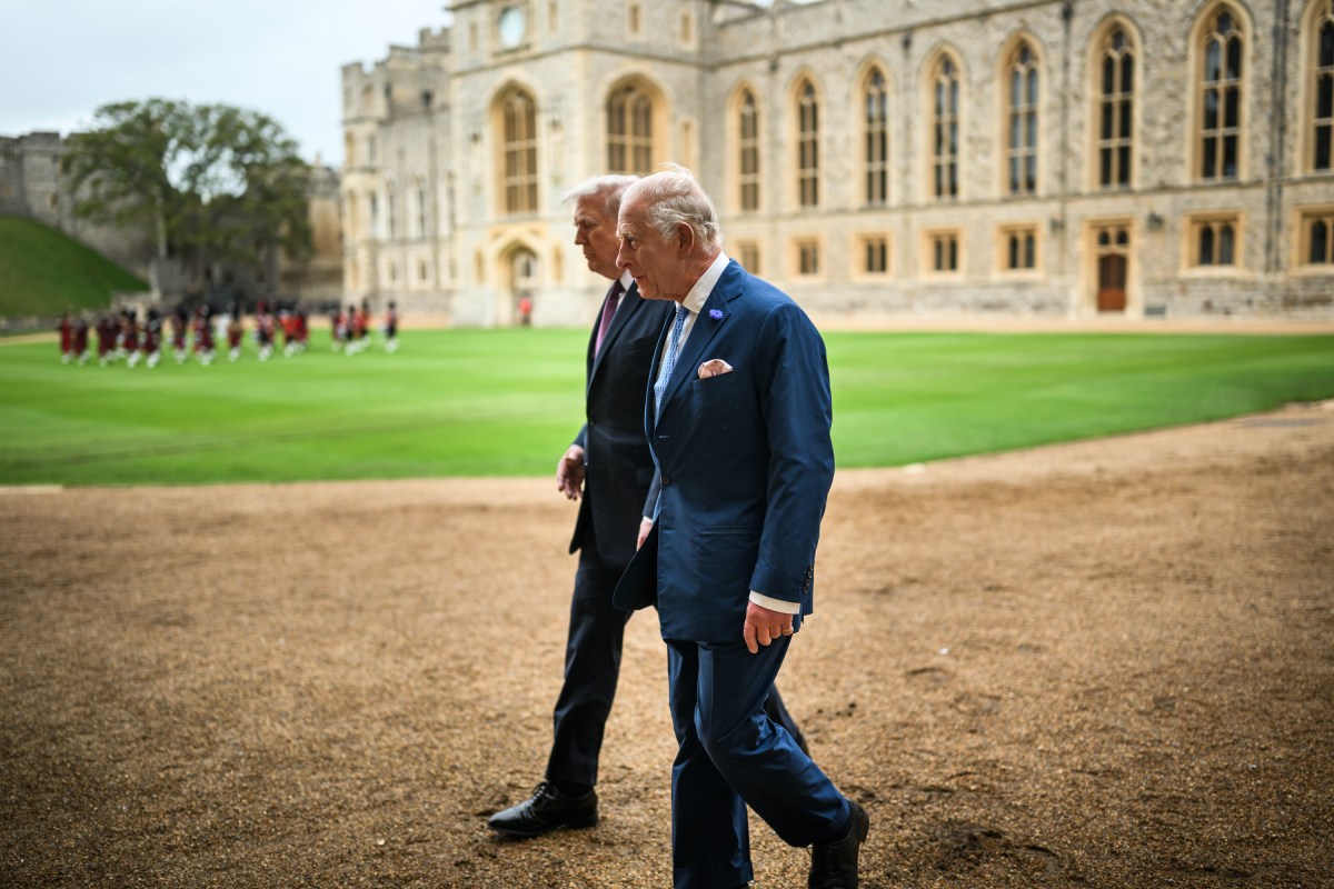 President Donald Trump and First Lady Melania Trump participate in an arrival ceremony with King Charles III and Queen Camilla at Windsor Castle in Windsor, England on Wednesday, September 17, 2025. (Official White House Photo by Daniel Torok)