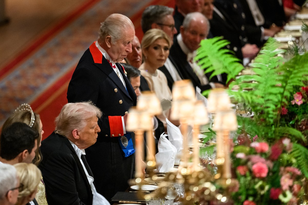 President Donald Trump and First Lady Melania Trump attend a State Banquet with King Charles III and Queen Camilla at Windsor Castle in Windsor, England on Wednesday, September 17, 2025. (Official White House Photo by Daniel Torok)