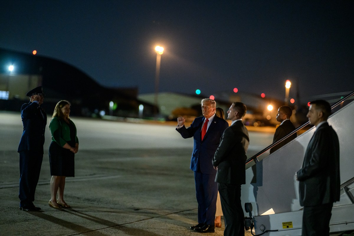 President Donald Trump and First Lady Melania Trump disembark Air Force One at Joint Base Andrews, Maryland after a trip to England on Thursday, September 18, 2025, and board Marine One en route to the White House. (Official White House Photo by Daniel Torok)