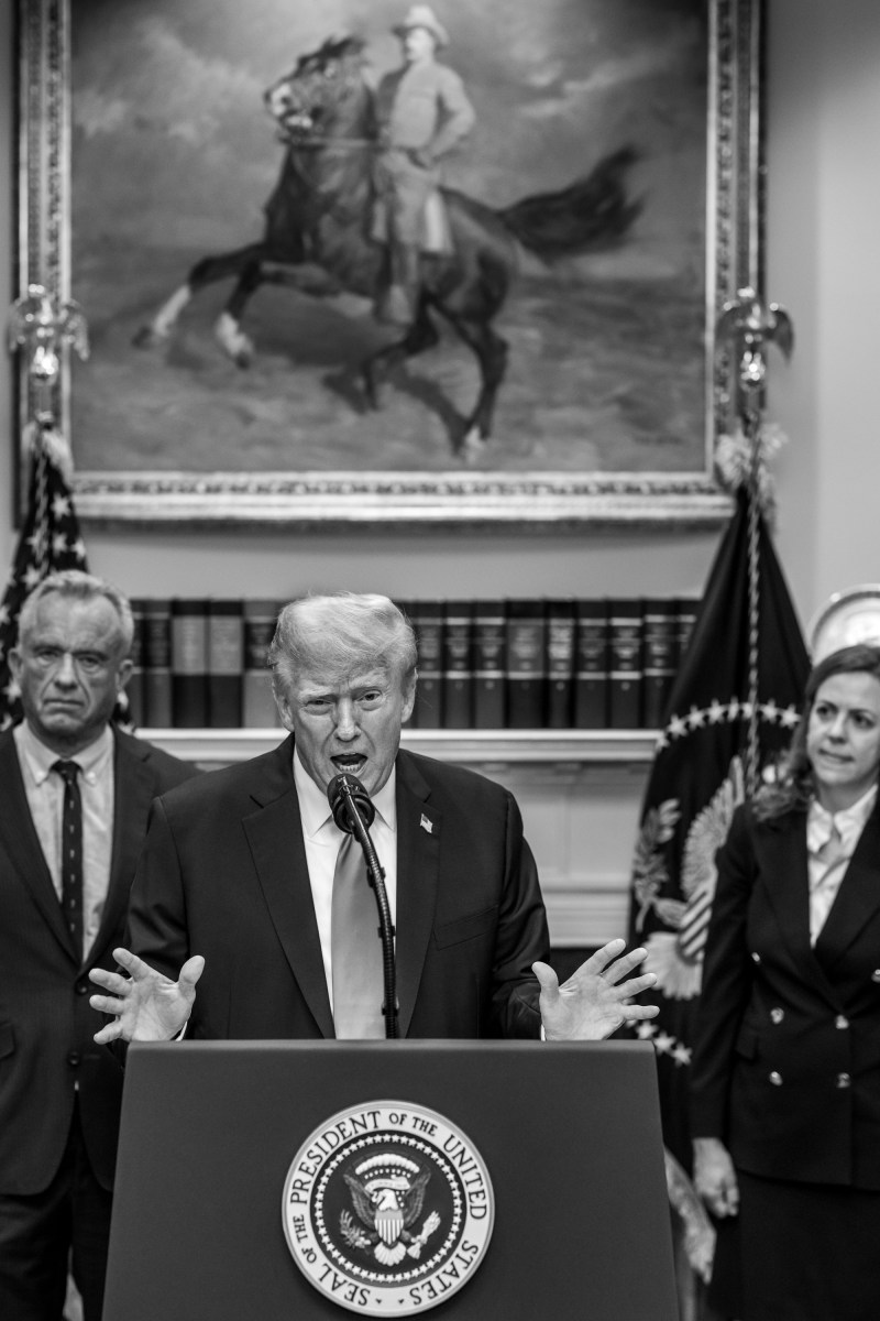 President Donald Trump makes an announcement on medical and scientific findings regarding autism in America’s children, Monday, September 22, 2025, in the Roosevelt Room of the White House. (Official White House Photo by Joyce N. Boghosian)