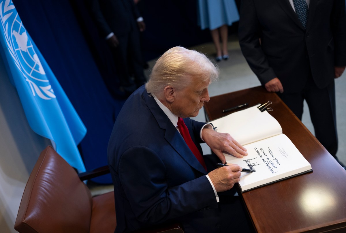 President Donald Trump signs the guest book at a bilateral meeting with U.N. Secretary General Antonio Guterres, Tuesday, September 23, 2025, at United Nations Headquarters in New York City. (Official White House Photo by Daniel Torok)