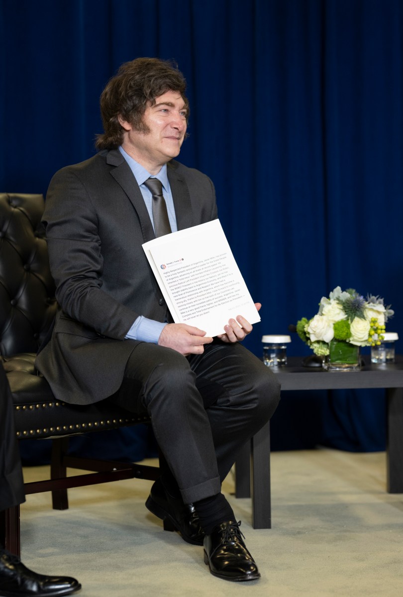 President Donald Trump participates in a pull-aside meeting with Javier Milei, President of Argentina, at the United Nations Headquarters in New York City, Tuesday, September 23, 2025. (Official White House Photo by Daniel Torok)