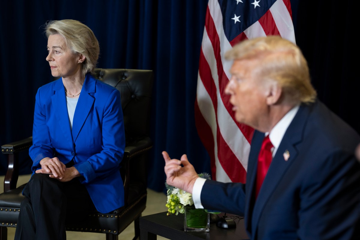 President Donald Trump participates in a pull-aside meeting with Ursula von der Leyen, President of the European Commission, at the United Nations Headquarters in New York City, Tuesday, September 23, 2025. (Official White House Photo by Daniel Torok)