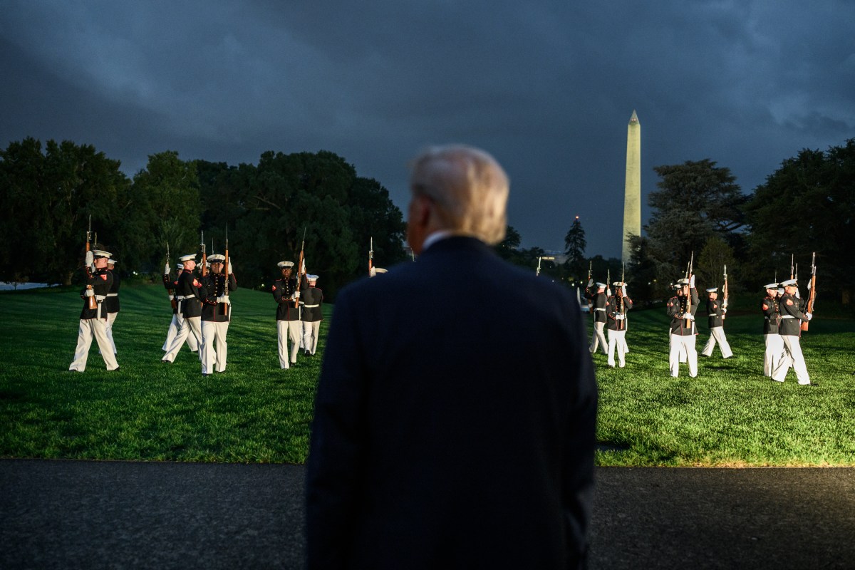 President Donald Trump watches the U.S. Marine Corps Silent Drill Platoon perform a silent precision exhibition drill on the South Lawn of the White House, Wednesday, September 24, 2025. (Official White House Photo by Molly Riley)