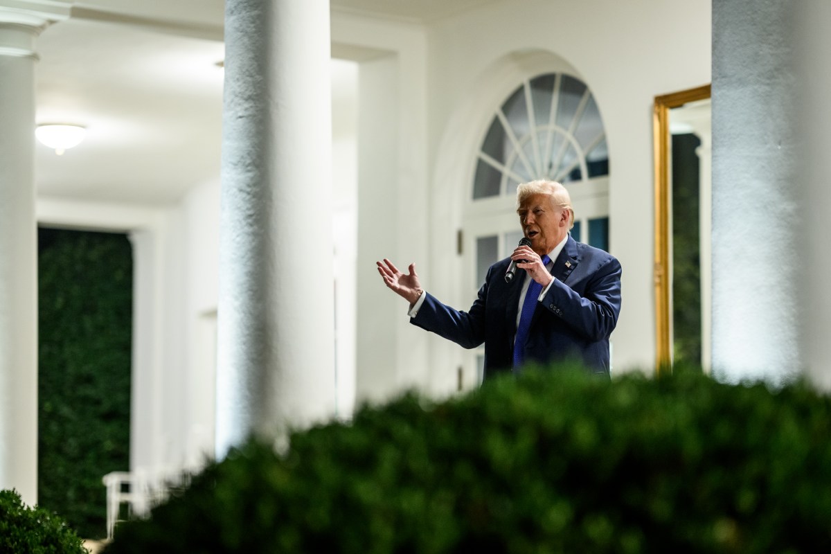 President Donald Trump hosts a Rose Garden Club dinner, Wednesday, September 24, 2025, in the newly renovated White House Rose Garden. (Official White House Photo by Molly Riley)