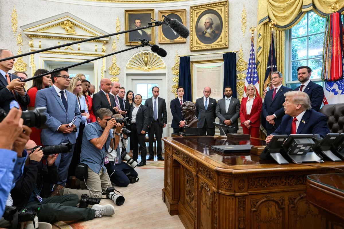 President Donald Trump answers question from the media while signing proclamations and executive orders, Thursday, September 25, 2025, in the Oval Office. (Official White House Photo by Joyce N. Boghosian)