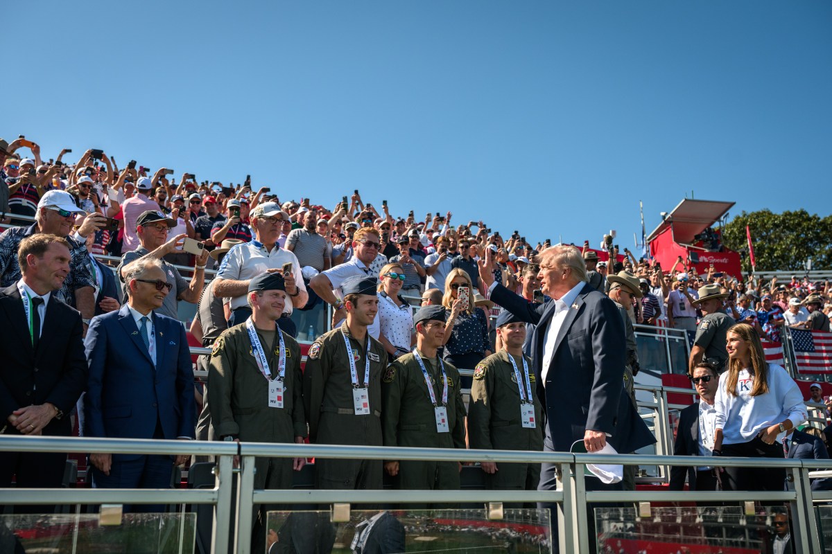 President Donald Trump arrives at the Bethpage Black Course to attend the Ryder Cup, Friday, September 26, 2025, in Farmingdale, New York. (Official White House Photo by Joyce N. Boghosian)