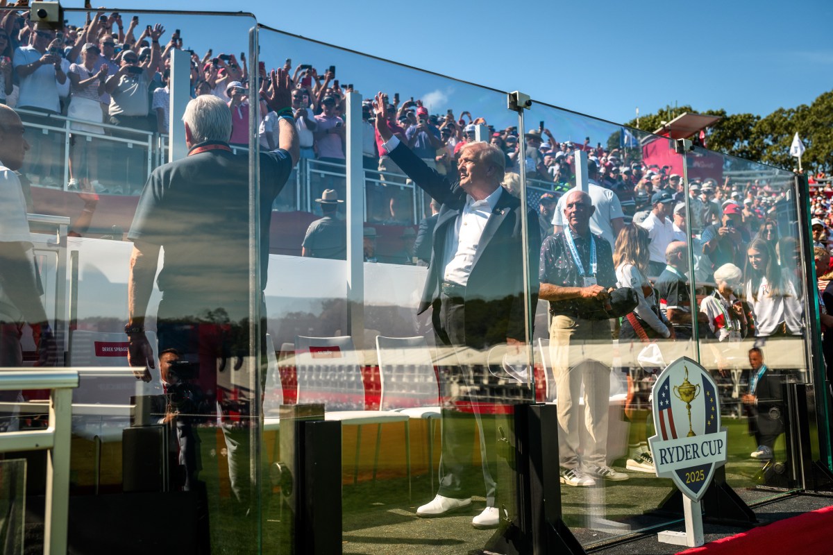 President Donald Trump arrives at the Bethpage Black Course to attend the Ryder Cup, Friday, September 26, 2025, in Farmingdale, New York. (Official White House Photo by Joyce N. Boghosian)