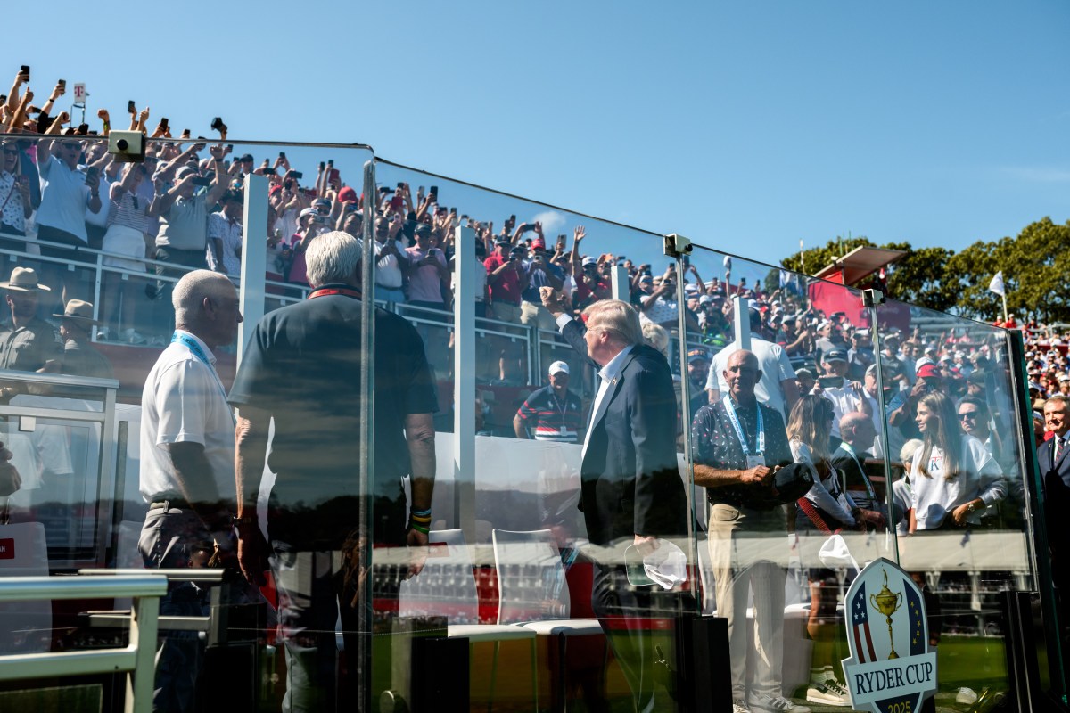 President Donald Trump arrives at the Bethpage Black Course to attend the Ryder Cup, Friday, September 26, 2025, in Farmingdale, New York. (Official White House Photo by Joyce N. Boghosian)