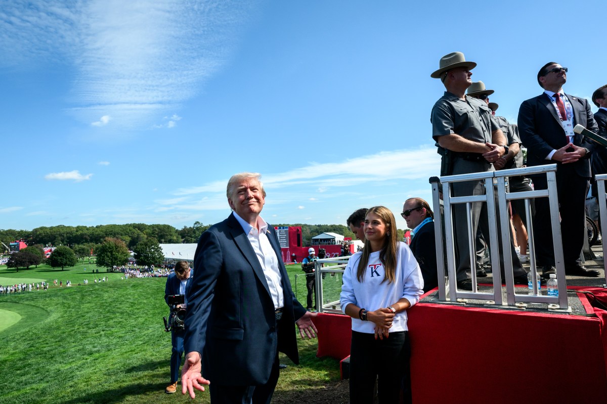 President Donald Trump greets Team U.S. players Bryson DeChambeau and Ben Griffin at the first hole of the Ryder Cup Tournament at Bethpage Black Course, Friday, September 26, 2025, in Farmingdale, New York. (Official White House Photo by Joyce N. Boghosian)