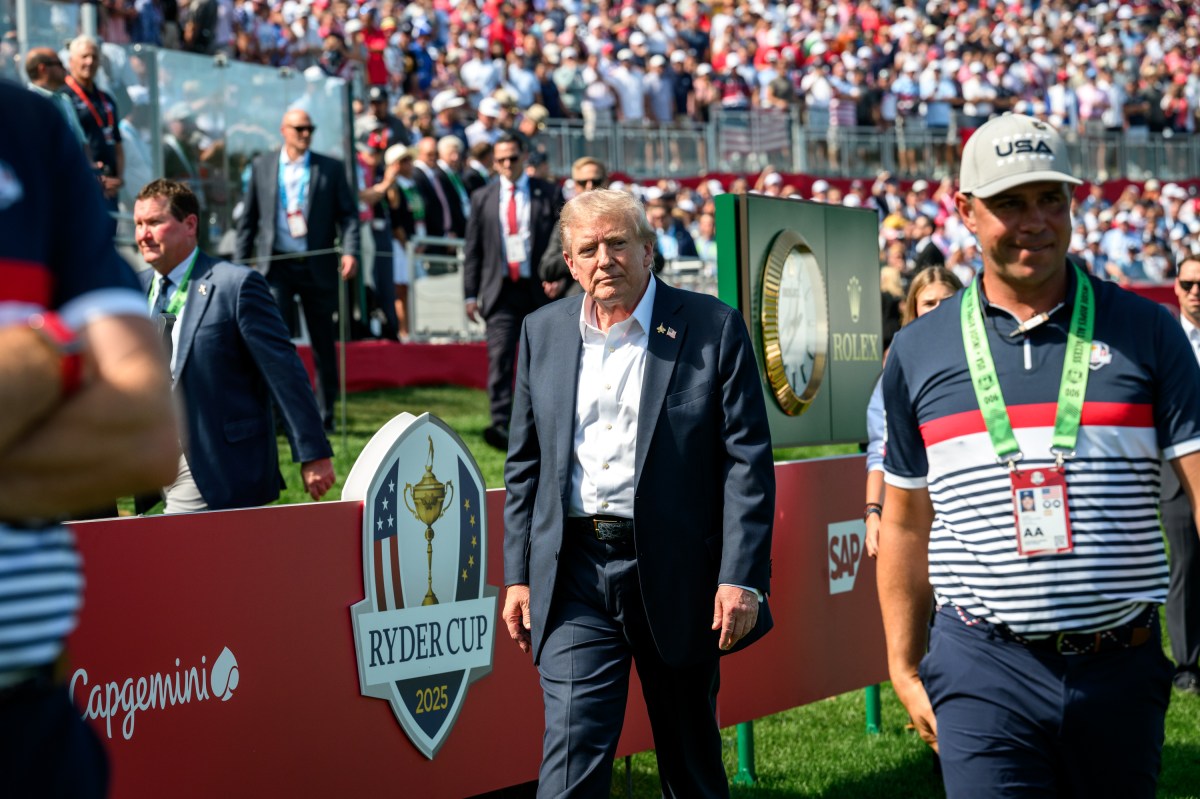 President Donald Trump greets Team U.S. players Bryson DeChambeau and Ben Griffin at the first hole of the Ryder Cup Tournament at Bethpage Black Course, Friday, September 26, 2025, in Farmingdale, New York. (Official White House Photo by Joyce N. Boghosian)