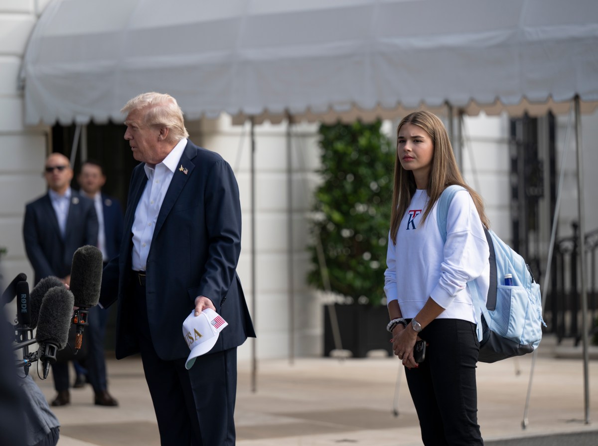 President Donald Trump speaks to the press before boarding Marine One on the South Lawn of the White House, Friday, September 26, 2025, en route Joint Base Andrews, Maryland. (Official White House Photo by Molly Riley)