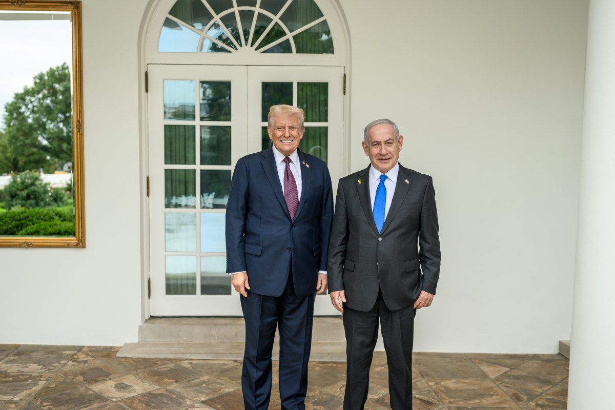 President Donald Trump poses for a photo with Israeli Prime Minister Benjamin Netanyahu on the West Colonnade, Monday, September 29, 2025, on their way to a joint press conference to announce the U.S. peace plan for Gaza. (Official White House Photo by Daniel Torok)