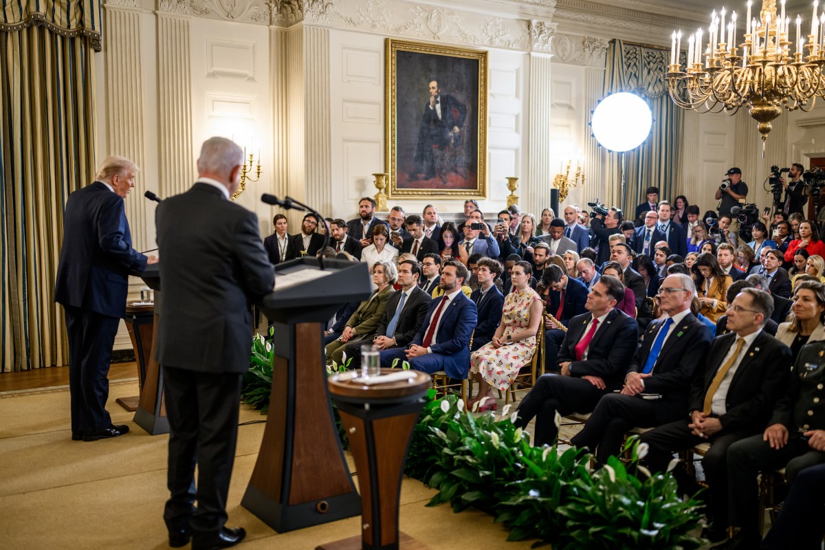 President Donald Trump and Israeli Prime Minister Benjamin Netanyahu hold a joint press conference announcing the U.S. peace plan for Gaza, Monday, September 29, 2025, in the State Dining Room of the White House. (Official White House Photo by Daniel Torok)